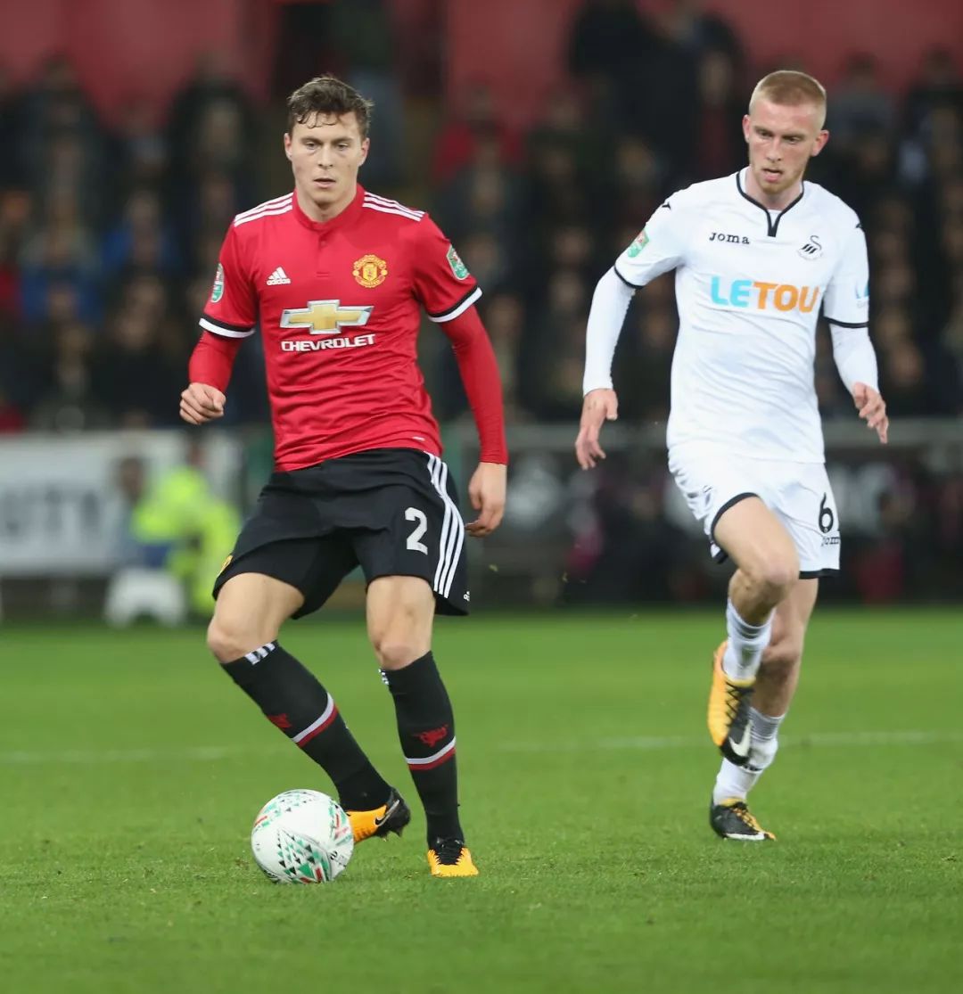 洲防务的独 洲防务的独